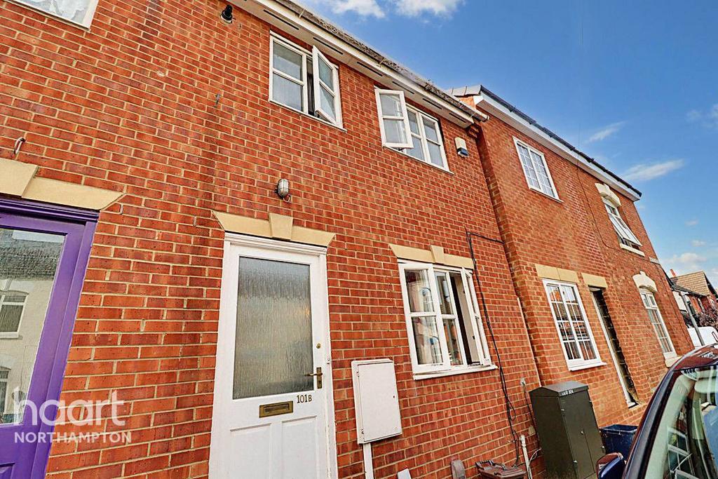 Milton Street, Northampton 2 bed semidetached house for sale £180,000