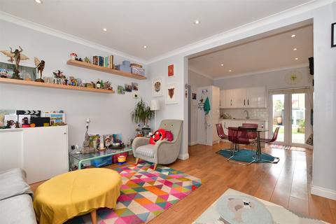 7a Elmbrook Road, Sutton, SM1 2JF