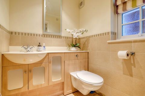 4 Manders Close, Astwood Bank, Redditch, B96 6BJ