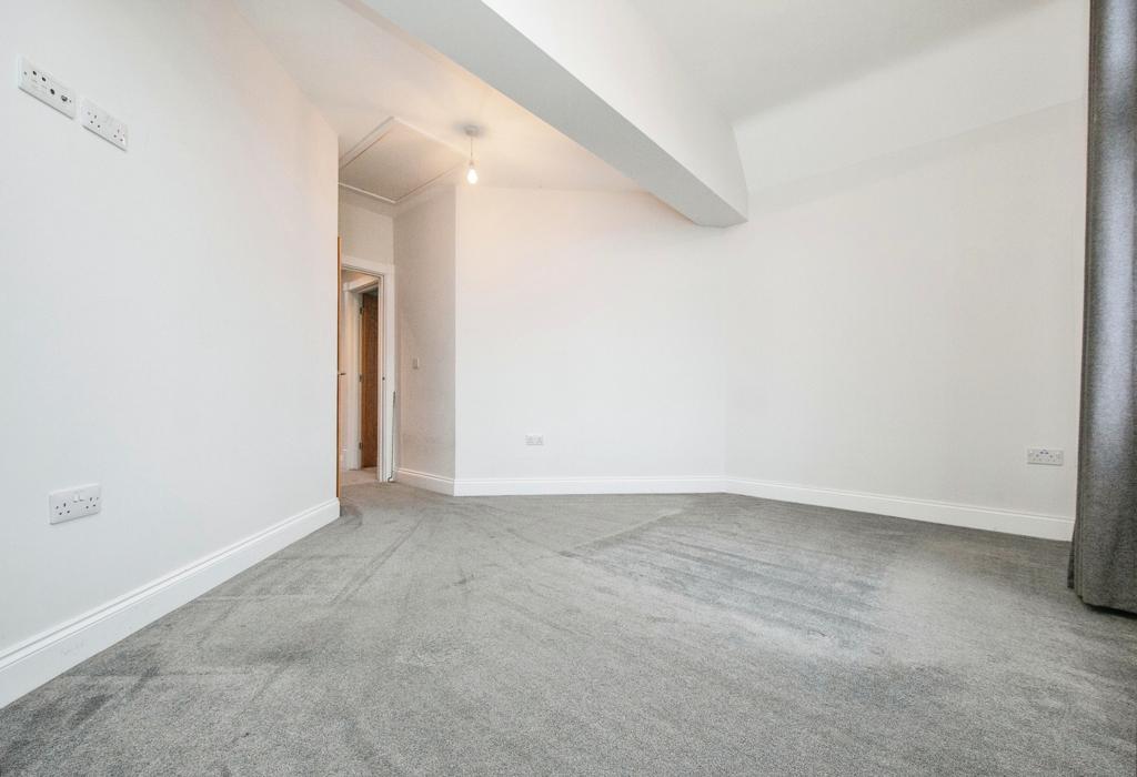 Felixstowe Road, Ipswich 5 bed end of terrace house for sale £525,000