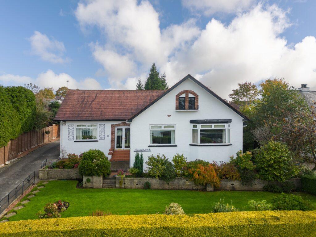 Broompark Drive, Newton Mearns 3 bed detached bungalow for sale £489,000