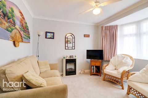 56 Old Tye Avenue, Biggin Hill, Westerham, TN16 3NA