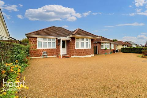 56 Old Tye Avenue, Biggin Hill, Westerham, TN16 3NA