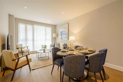 undefined, Circus Apartments, E14