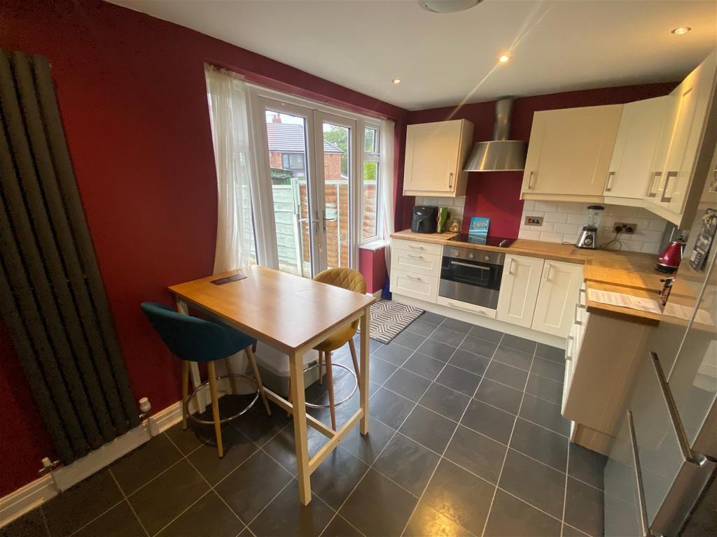Argyll Road, Chadderton 3 bed townhouse for sale £185,000