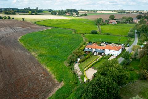 Brook Barn Bridge Road, Bunwell, Norwich, NR16 1SX