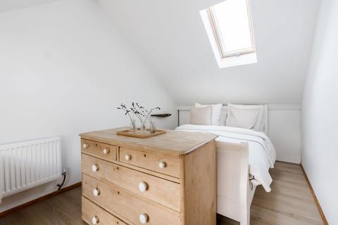 Brook Barn Bridge Road, Bunwell, Norwich, NR16 1SX