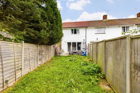 39 Bennetts End Close, Hemel Hempstead, HP3 8DT