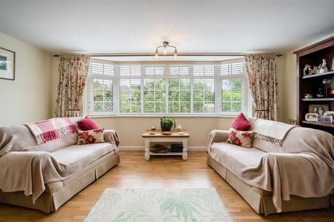 3 bedroom detached house for sale, Norwich Road, Long Stratton, Norwich
