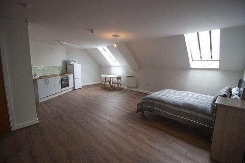 Studio to rent, Apartment 13, The Gas Works, 1 Glasshouse Street, Nottingham, NG1 3BZ