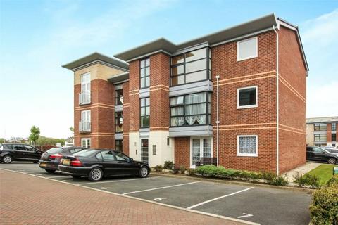 2 bedroom apartment to rent - Harrison View, St Annes, FY8