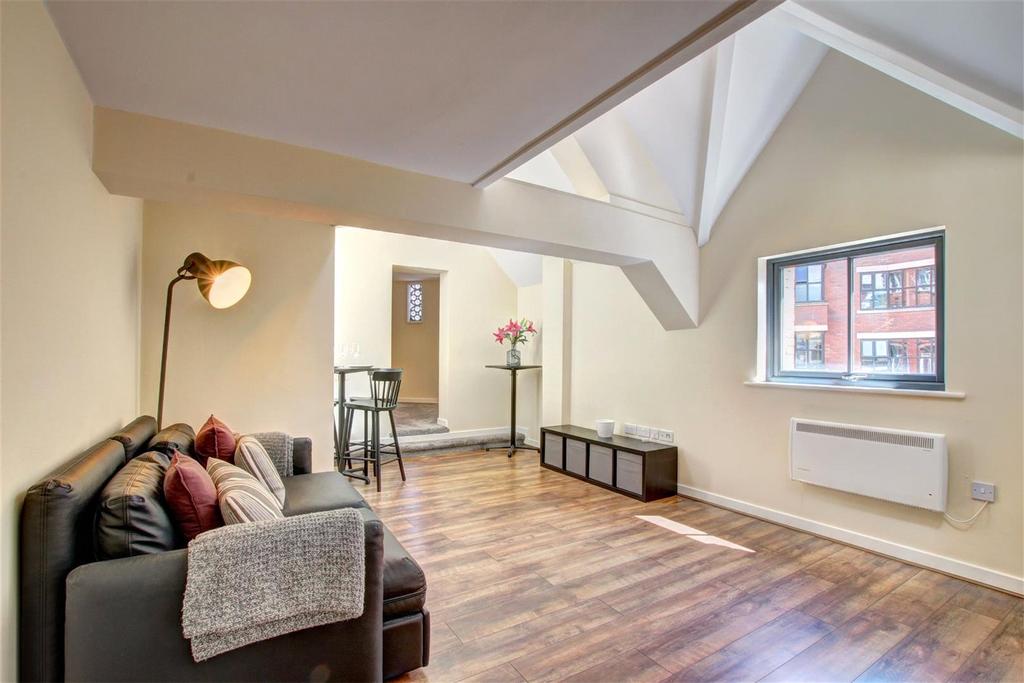House in Newcastle upon Tyne, Tyne and Wear - View 2