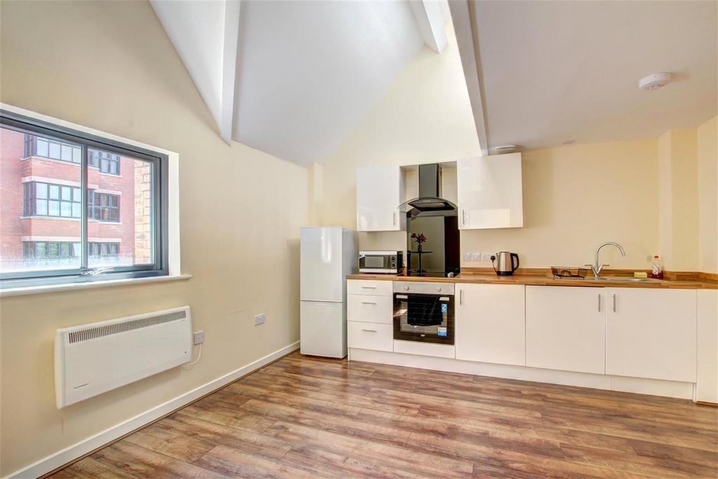 House in Newcastle upon Tyne, Tyne and Wear - View 3