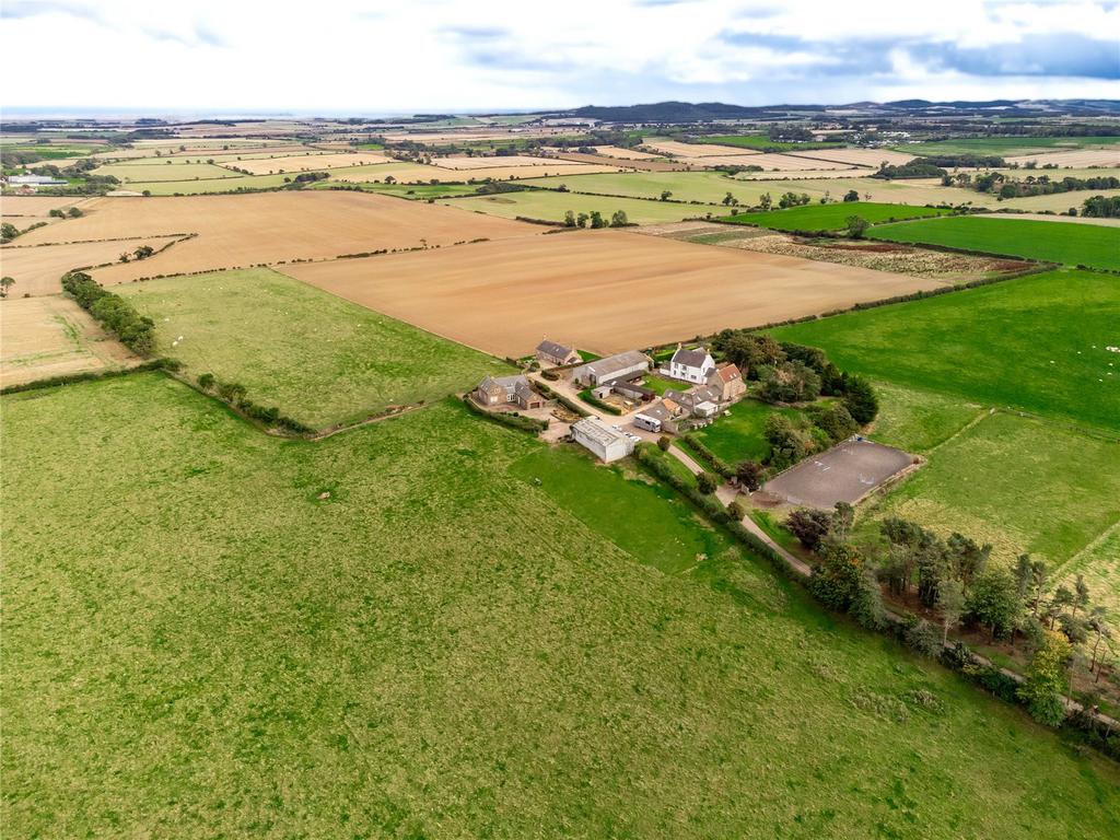 BerwickuponTweed, Northumberland, TD15 6 bed equestrian property for
