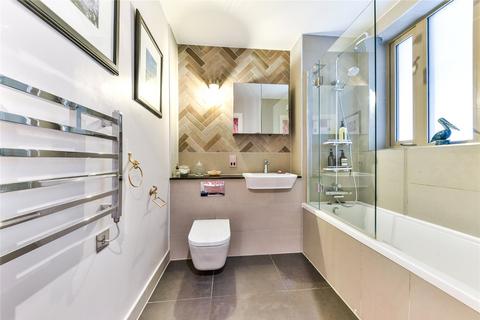 Flat 208, 2 White Post Lane, London, E9 5SZ
