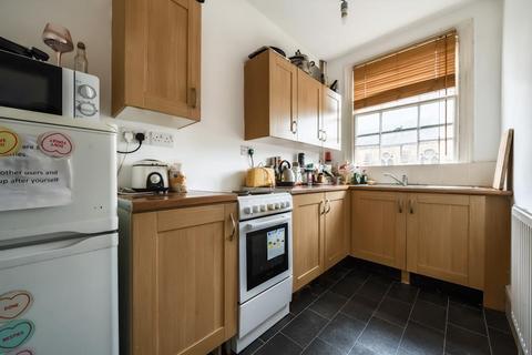 9 bedroom end of terrace house for sale, Banbury,  Oxfordshire,  OX16