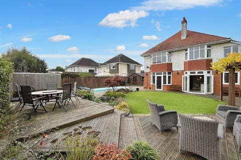 4 Penrith Road, Bournemouth, BH5 1LT