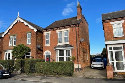 5 bedroom detached house for sale - Alexandra Road, Winshill, Burton-on-Trent, DE15