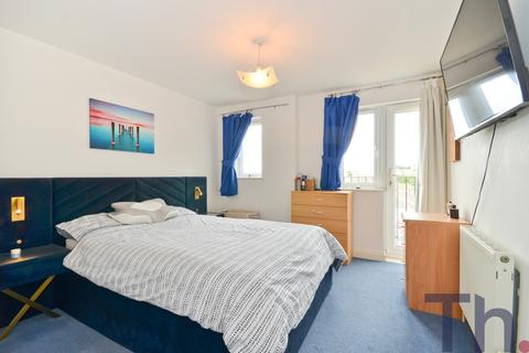 2 bedroom flat for sale, Ventnor PO38