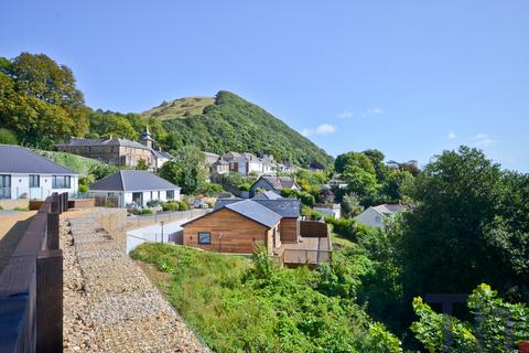 3 bedroom detached bungalow for sale, Ventnor PO38