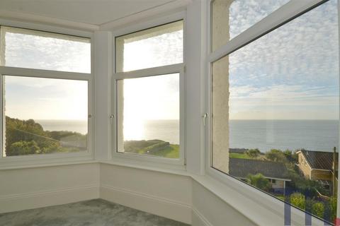 2 bedroom flat for sale, Ventnor PO38