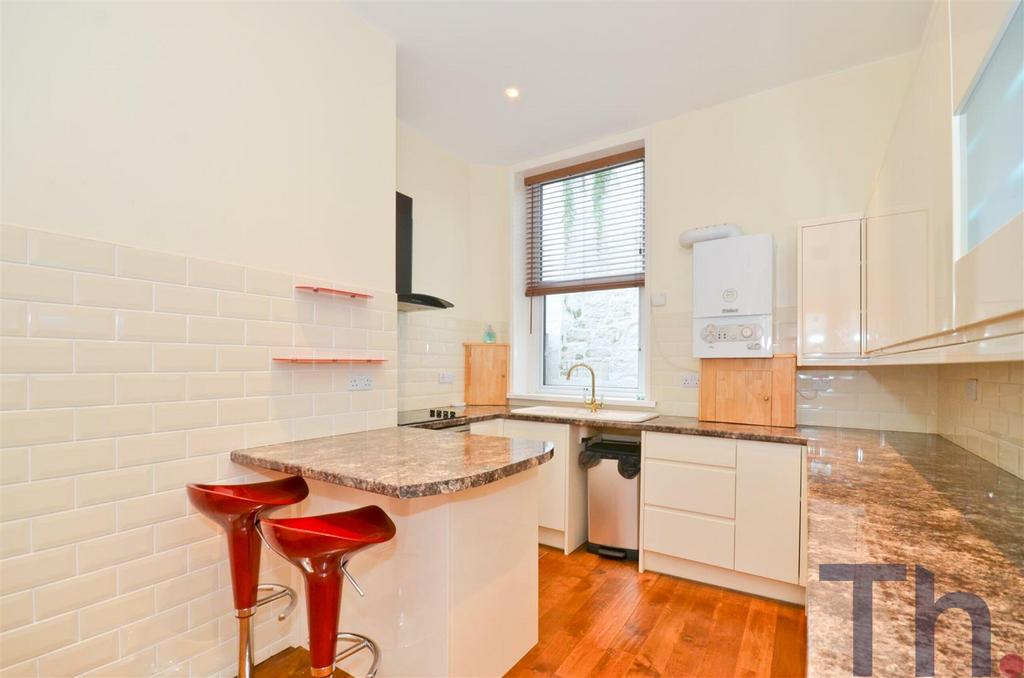 Kitchen Breakfast Area