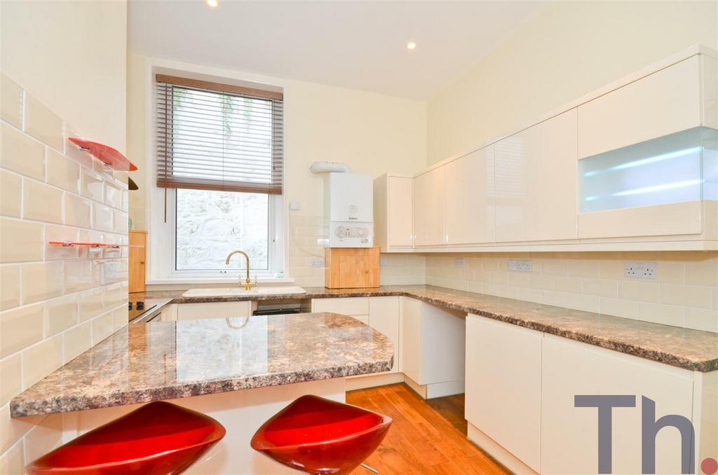 Kitchen Breakfast Area