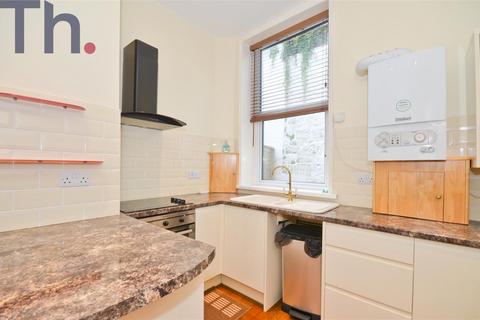 2 bedroom flat for sale, Ventnor PO38