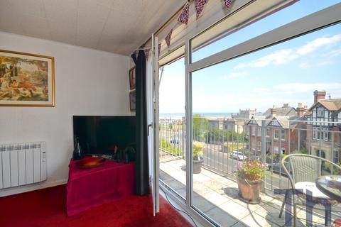 2 bedroom flat for sale, Ryde PO33