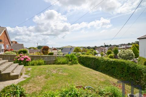 3 bedroom bungalow for sale, Cross Street, Sandown PO36