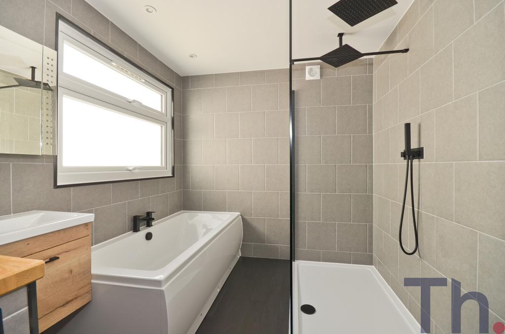 Bathroom with Separate Double Shower.JPG