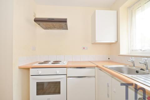 2 bedroom flat for sale - Winford Court, Sandown PO36