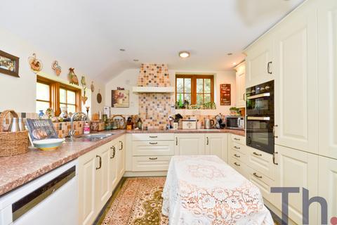 4 bedroom detached house for sale, Alum Bay, Totland Bay PO39