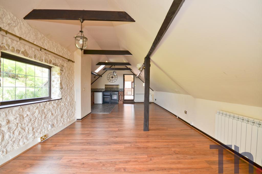 Hayloft Annexe   Lounge Dining Area.JPG