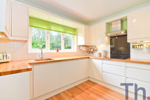 4 bedroom detached house for sale, 63 Green Lane, Cowes PO31