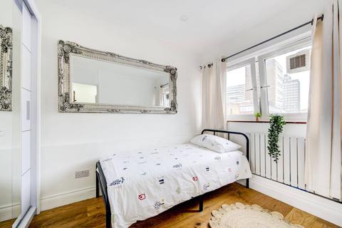 2 bedroom flat for sale - Greyhound Road, Hammersmith, London, W6