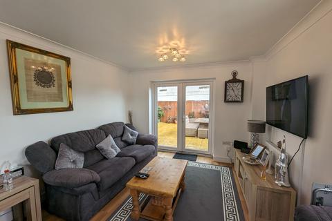 2 bedroom detached house for sale - East Field Road, Weymouth