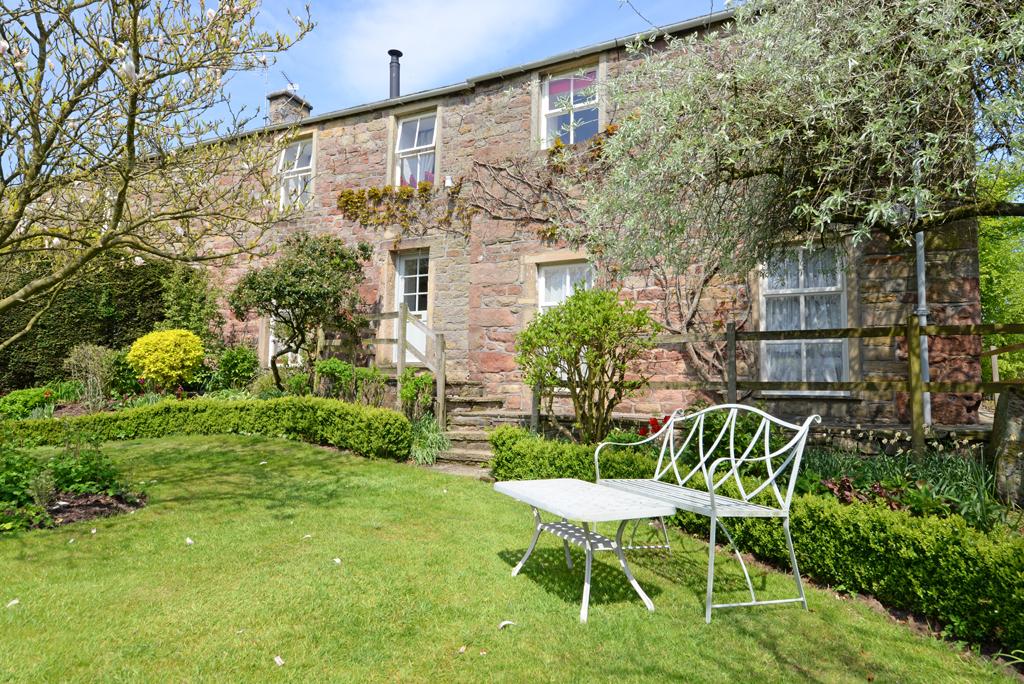 Grassington Road, Skipton, BD23 2 bed cottage £650 pcm (£150 pw)