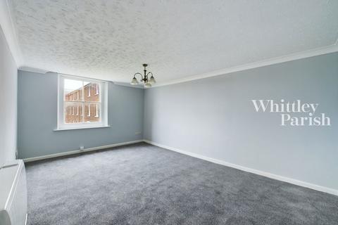 2 bedroom flat for sale, Ipswich Road, Pulham Market, Diss, IP21 4YJ