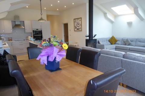 undefined, Halston Park,