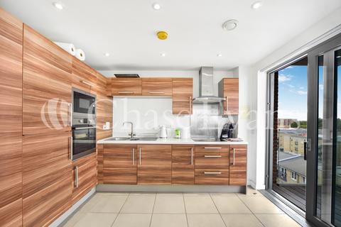 2 bedroom flat for sale, Bootmakers Court, Ben Jonson Road, Stepney Green, London, E1