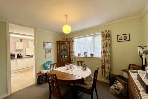 7 Havering Close, Great Wakering, Southend-on-sea, SS3 0AF