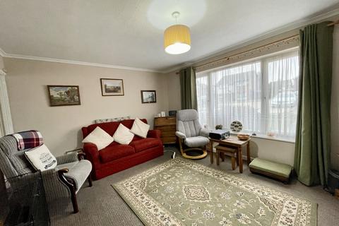 7 Havering Close, Great Wakering, Southend-on-sea, SS3 0AF