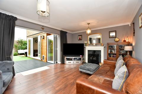5 Baker Crescent, Dartford, DA1 2NF