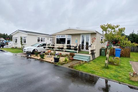 2 bedroom park home for sale, Beechtree Park, Denny