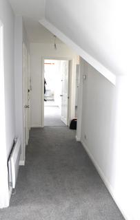 3 bedroom apartment to rent - High Street, Central Ingatestone, Ingatestone, Essex, CM4