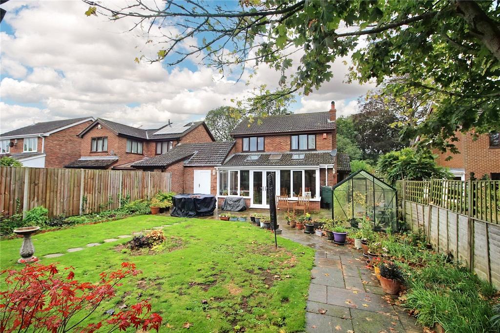 Long Lane, Mulbarton, Norwich, Norfolk, NR14 4 bed detached house for