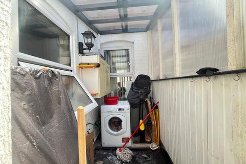 3 bedroom terraced house to rent, Latimer Street, Leicester