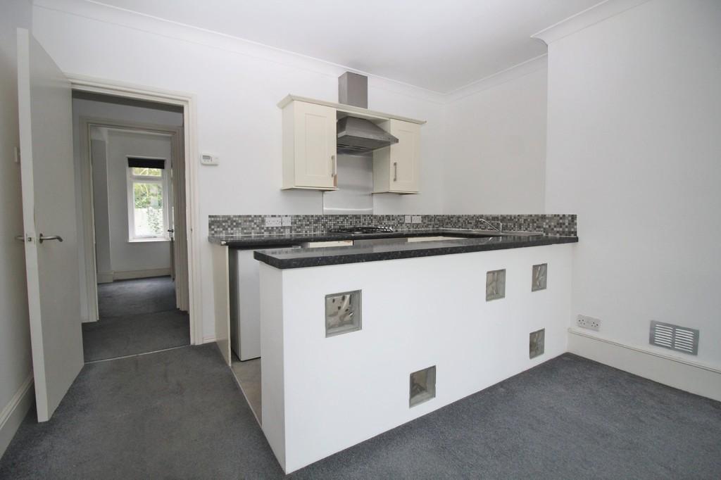 Old Shoreham Road, Brighton 2 bed apartment for sale £260,000