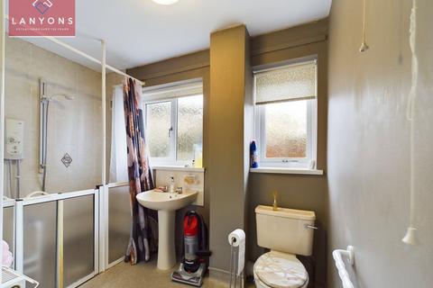 15 Pinewalk Drive, Porth, CF39 9NL